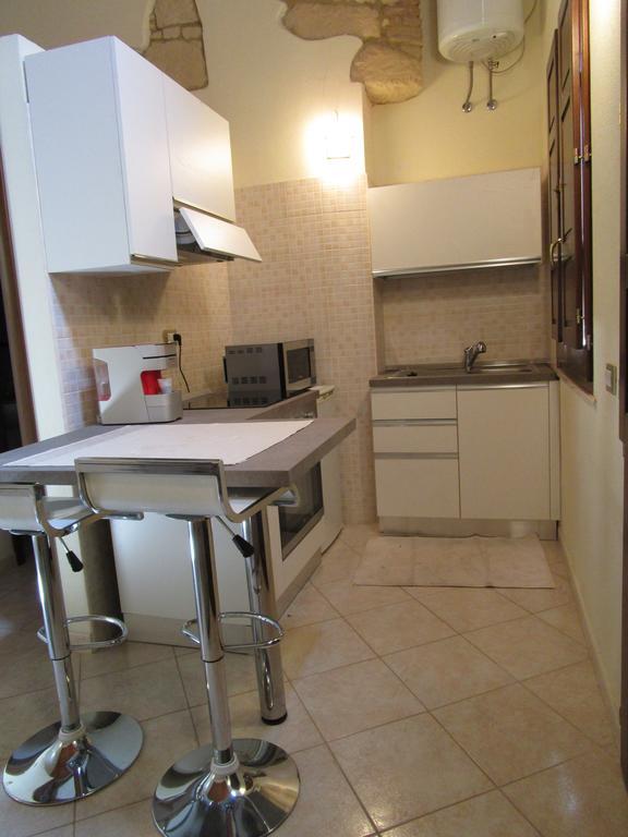 Ferienwohnung Sa Domu E Babbu Cagliari Exterior foto