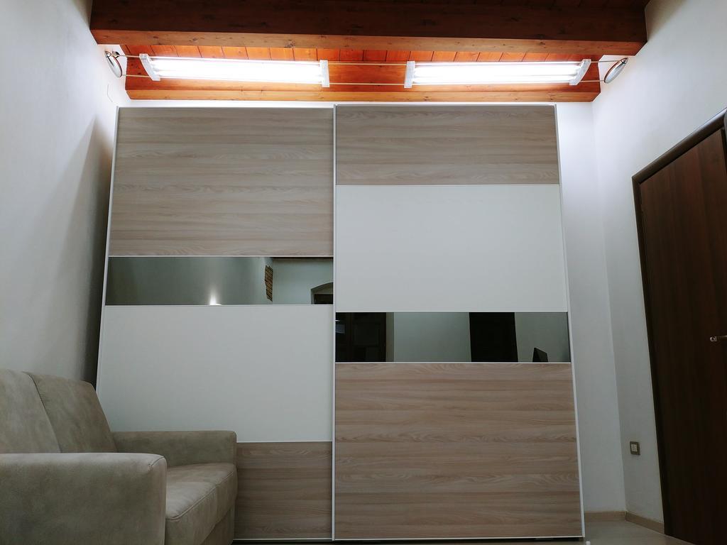 Ferienwohnung Sa Domu E Babbu Cagliari Exterior foto